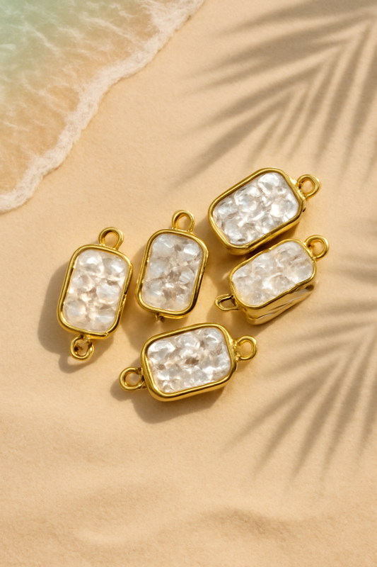 Baroque Pearl with Golden Framing